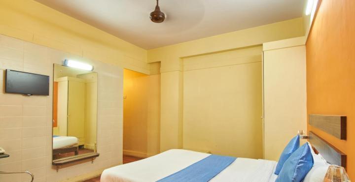 Hotel Golden Palace Pvt Ltd Mumbai Eksteriør bilde
