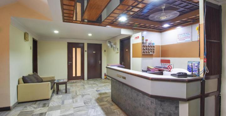 Hotel Golden Palace Pvt Ltd Mumbai Eksteriør bilde