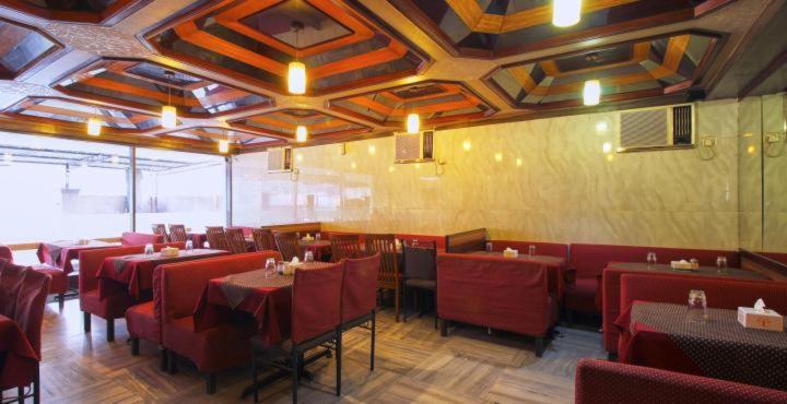 Hotel Golden Palace Pvt Ltd Mumbai Eksteriør bilde